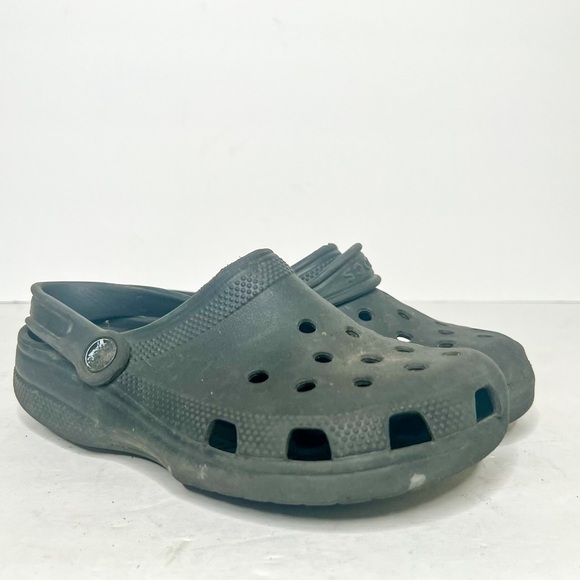 Crocs Classic Rubber Slide On Mules Clogs Black Size 3 Kids - Picture 1 of 4